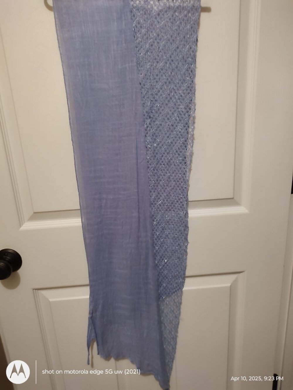 CHICO'S SCARF TEXTURES SOLID AND CROCHET WITH CLEAR SEQUINS HYDRANGEA BLUE NWT